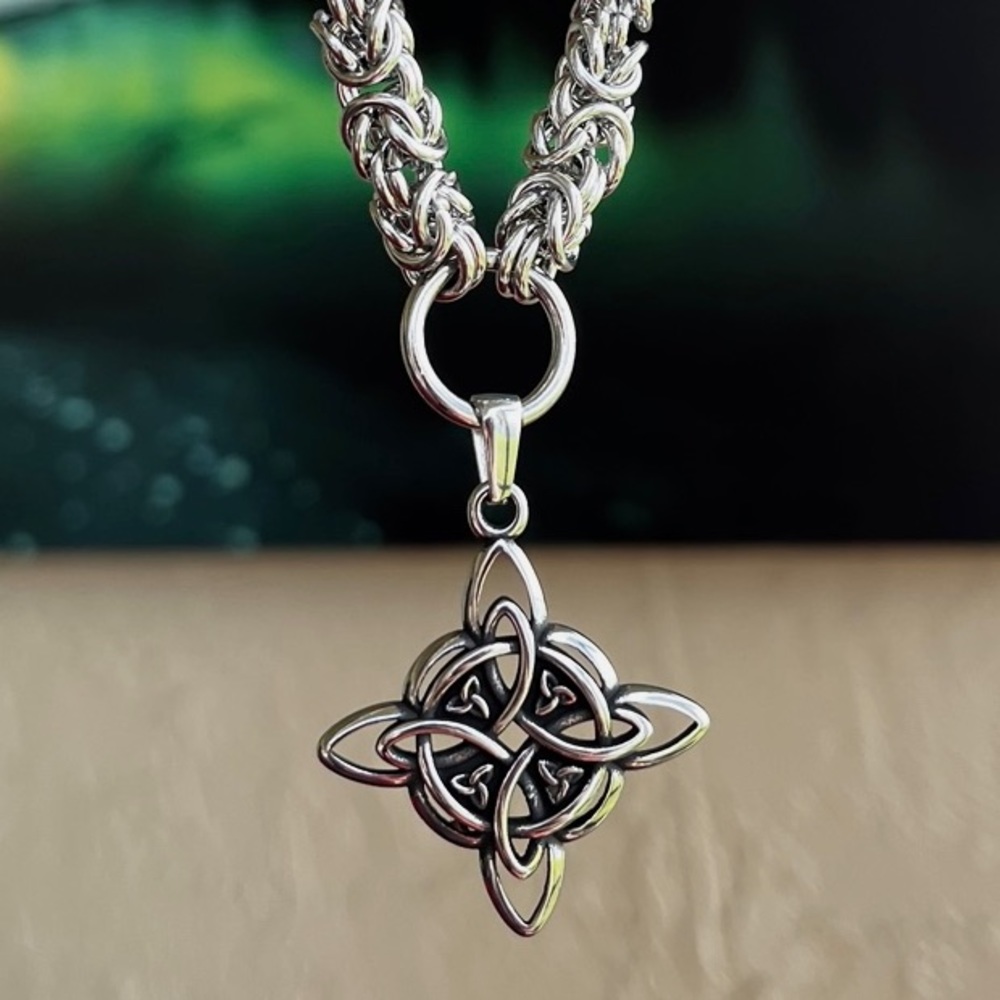 Handmade chain stainless steel bizantine maille link with celtic knot cross - Picture 3 of 12